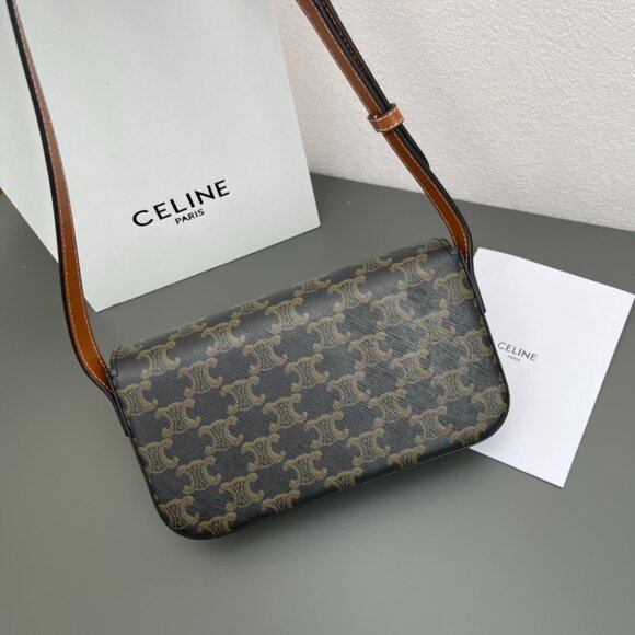CELINE SHOULDER BAG CLAUDE IN TRIOMPHE CANVAS AND CALFSKIN - Picture 3 of 9